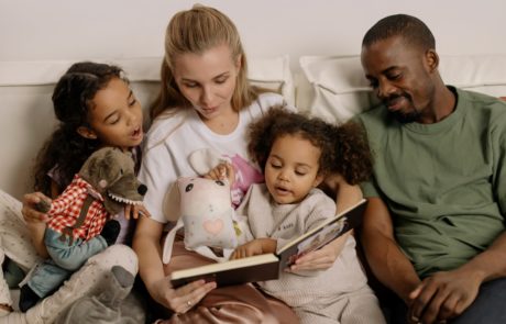 Cómo fomentar la lectura en casa y ayudar al desarrollo de los niños y niñas