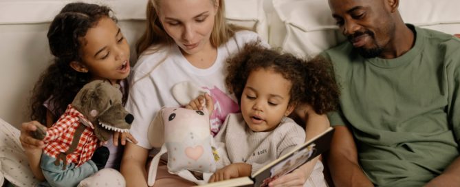 Com fomentar la lectura a casa i ajudar al desenvolupament dels nens i nenes